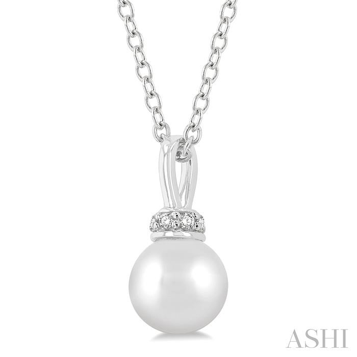 Pearl & Petite Diamond Fashion Pendant-2