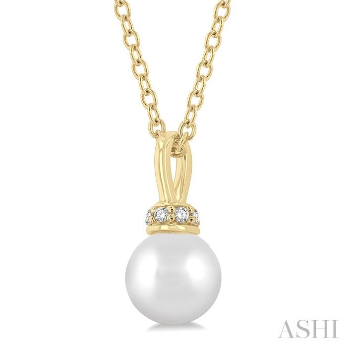 Pearl & Petite Diamond Fashion Pendant-2