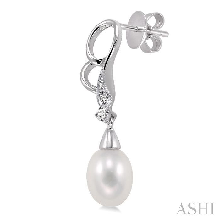 Heart Shape Pearl & Diamond Fashion Earrings-3