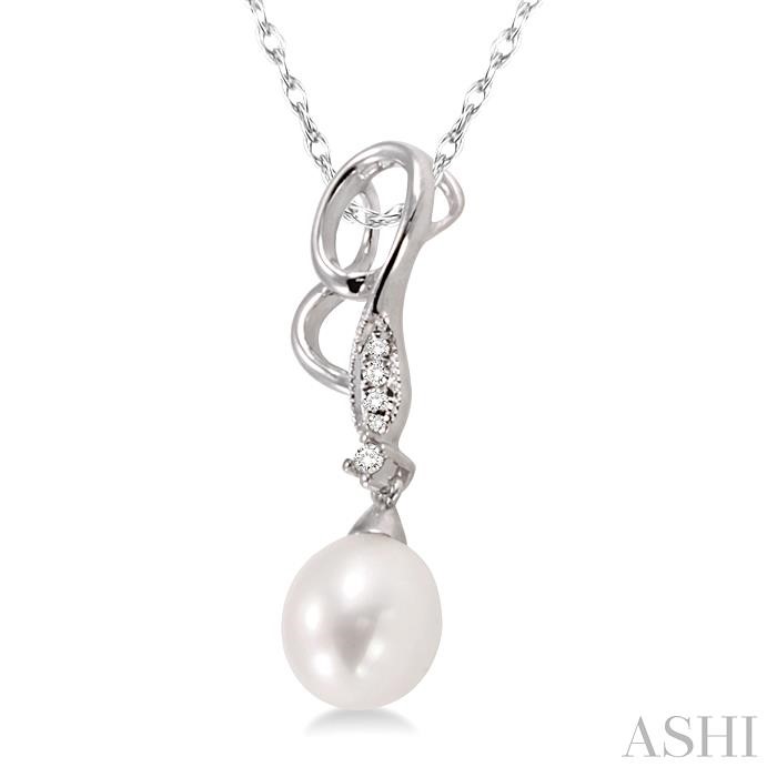 Heart Shape Pearl & Diamond Fashion Pendant-2