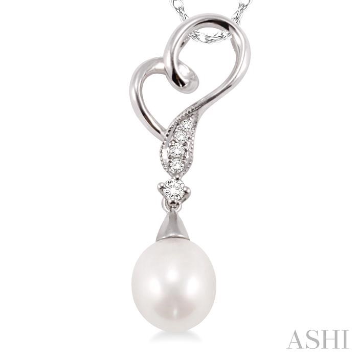 Heart Shape Pearl & Diamond Fashion Pendant-3