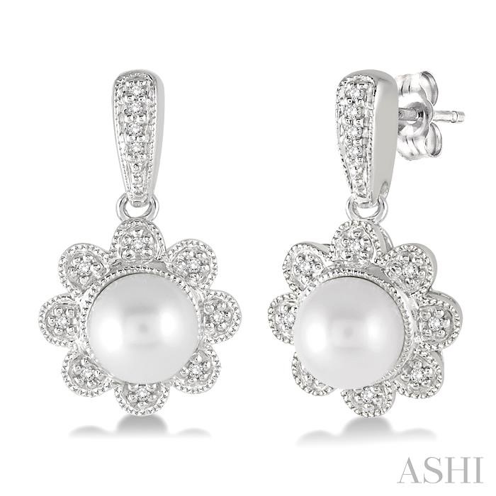 FLOWER SHAPE PEARL & DIAMOND EARRINGS