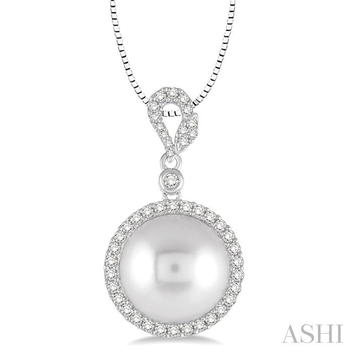 Pearl & Halo Diamond Pendant