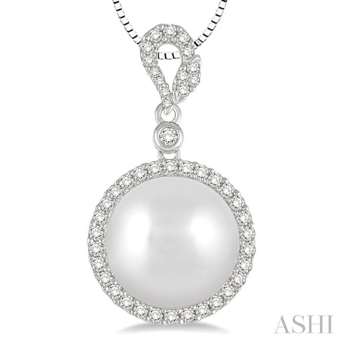 Pearl & Halo Diamond Pendant-3
