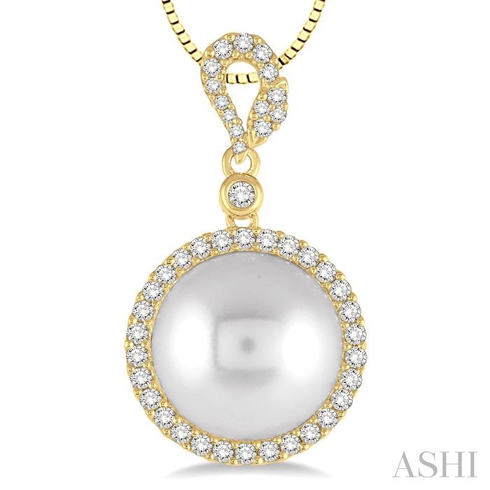 Pearl & Halo Diamond Pendant-3