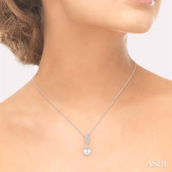 Pearl & Diamond Fashion Pendant-4