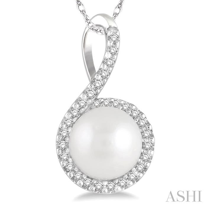 Pearl & Halo Diamond Fashion Pendant-3