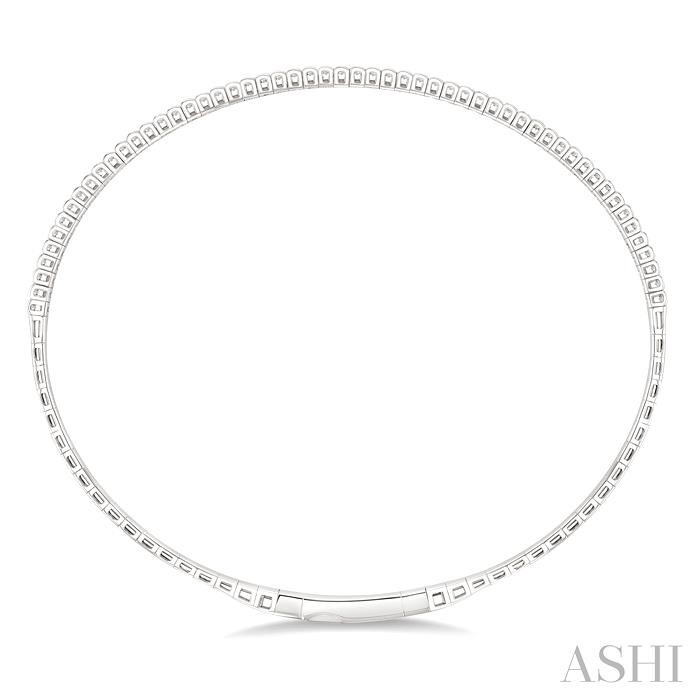 Halfway Diamond Flex Bangle