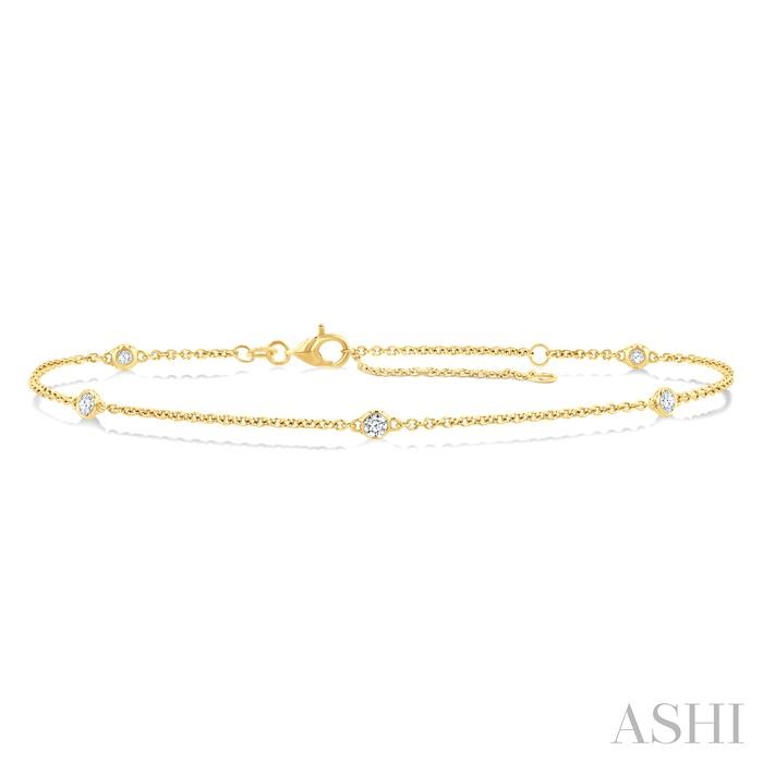Round Shape Diamond Station Chain Bracelet