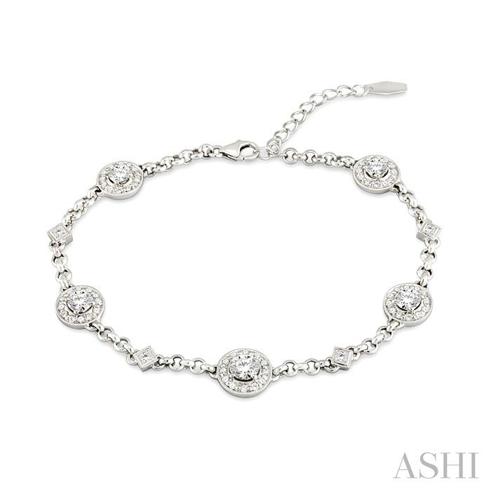 ROUND SHAPE HALO DIAMOND CHAIN BRACELET