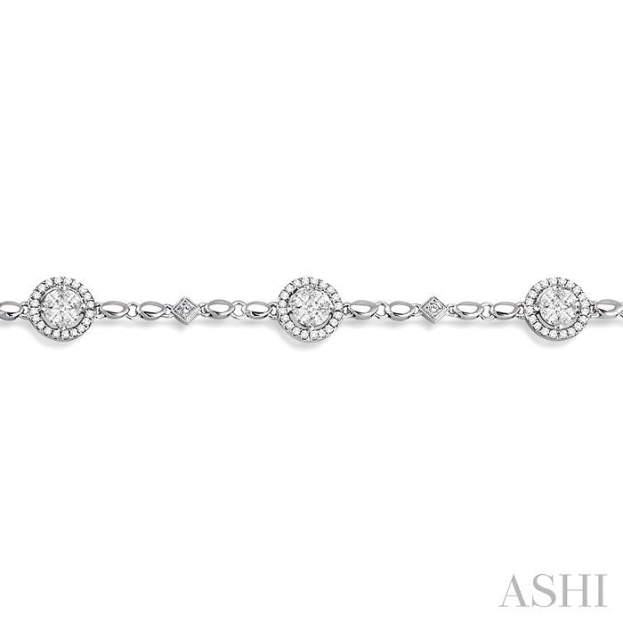 Round Shape Halo Diamond Bracelet-3