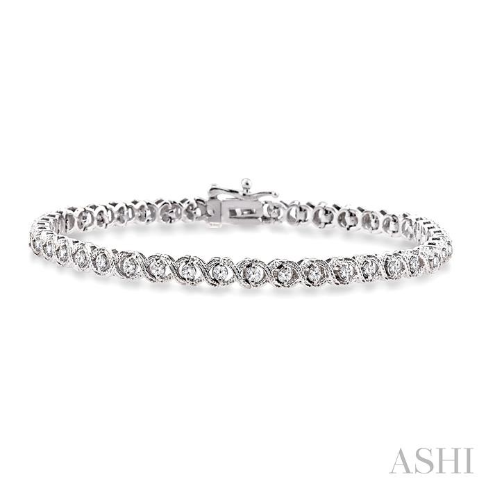 X & O SHAPE DIAMOND BRACELET