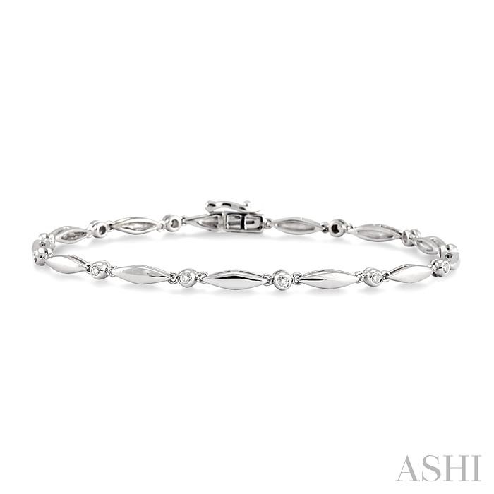 BOAT DIAMOND BRACELET