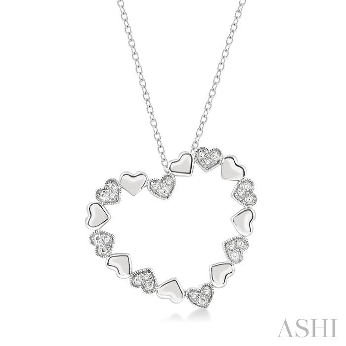 SILVER HEART SHAPE DIAMOND PENDANT