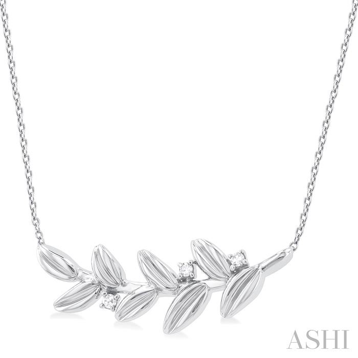 Silver Leaf Diamond Fashion Pendant-2