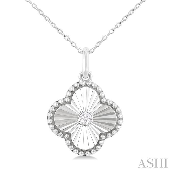 Silver Clover Fluted Medallion Petite Diamond Fashion Pendant