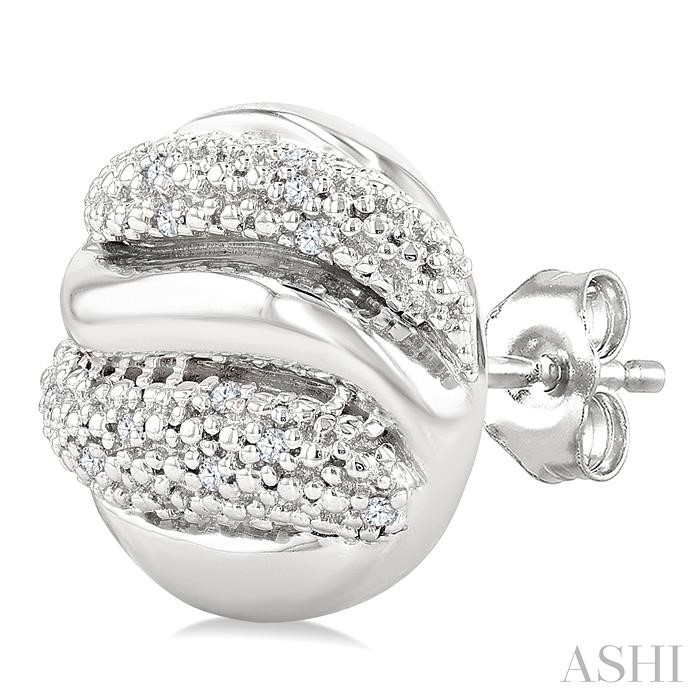 Silver Bold Ribbed Diamond Fashion Earrings