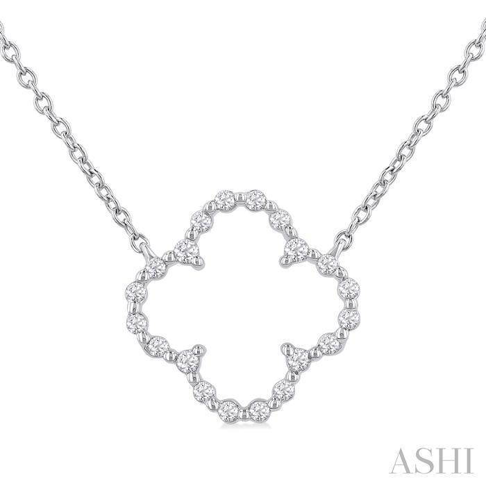 Silver Clover Petite Diamond Fashion Pendant