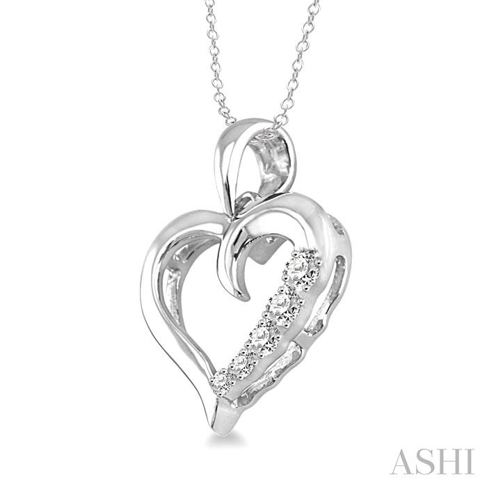Silver Heart Shape Journey Diamond Fashion Pendant-2