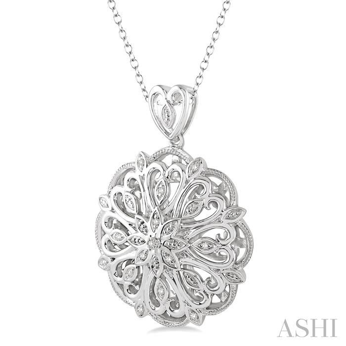 Silver Snow Flake Diamond Fashion Pendant-2