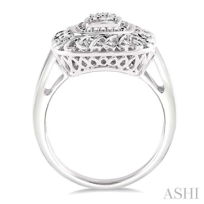 Silver Cushion Shape Diamond Ring-3