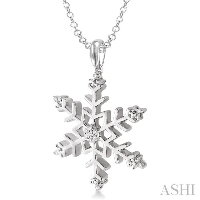 Silver Snow Flake Diamond Fashion Pendant-2