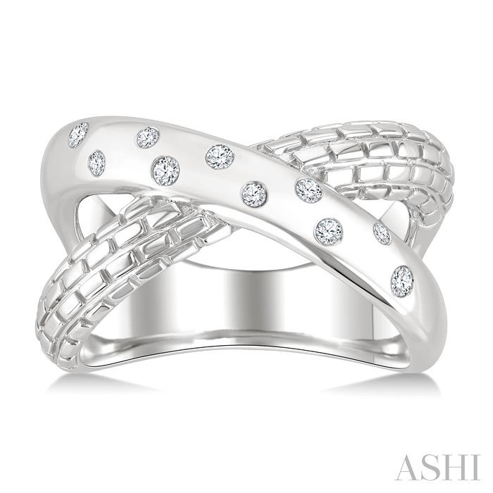 Silver Bold Criss Cross Diamond Ring-2