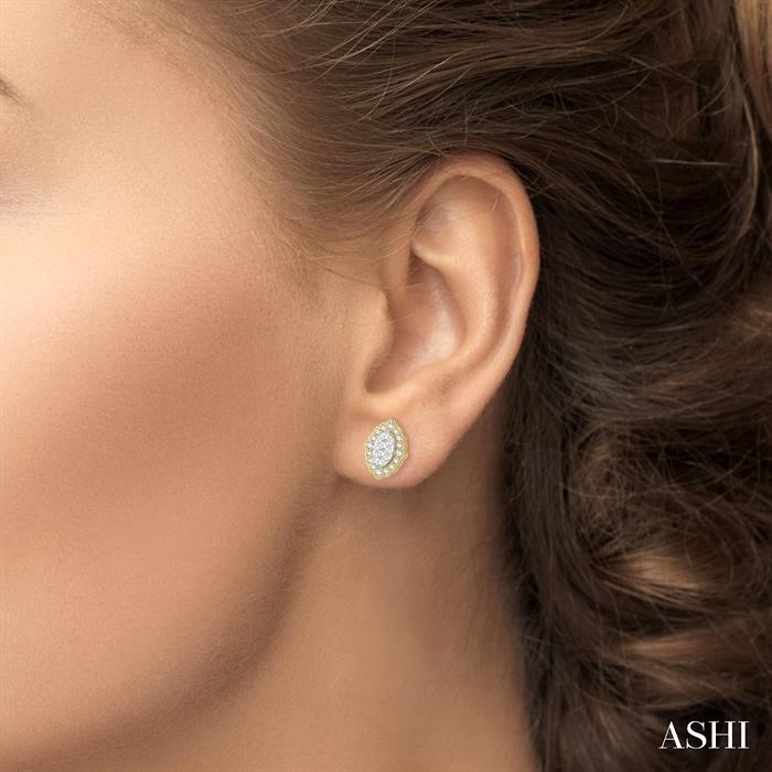 Oval Shape Halo Lovebright Diamond Earrings-4