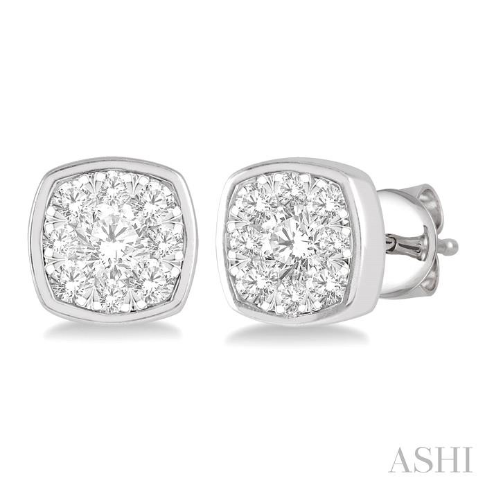 LOVEBRIGHT ESSENTIAL DIAMOND STUD EARRINGS