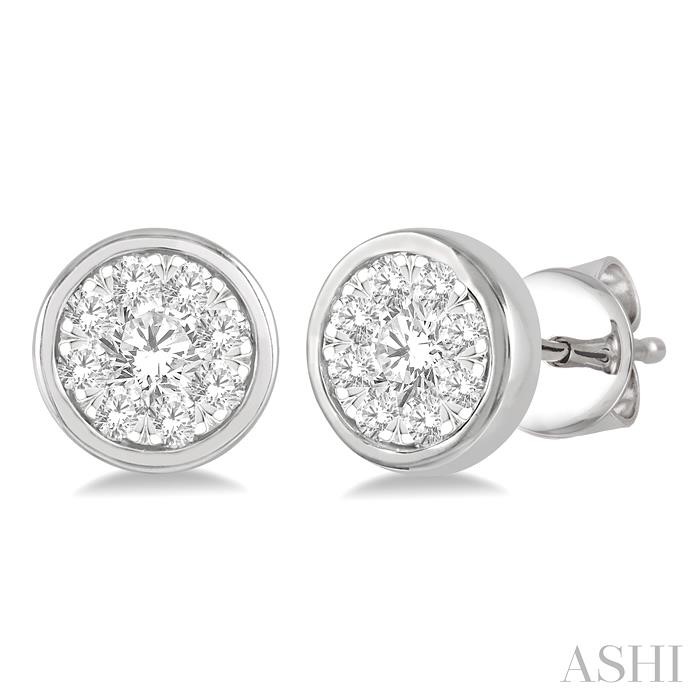 LOVEBRIGHT ESSENTIAL DIAMOND STUD EARRINGS