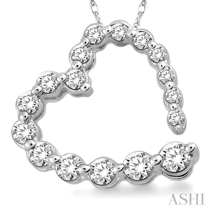 Heart Shape Journey Diamond Fashion Pendant-3