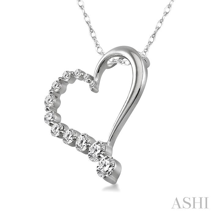 Heart Shape Half Journey Diamond Fashion Pendant-2
