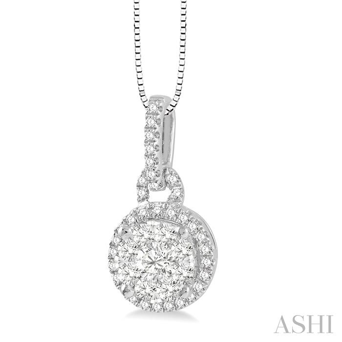 Round Shape Halo Lovebright Diamond Pendant-2