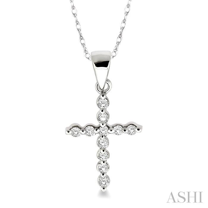 CROSS DIAMOND PENDANT