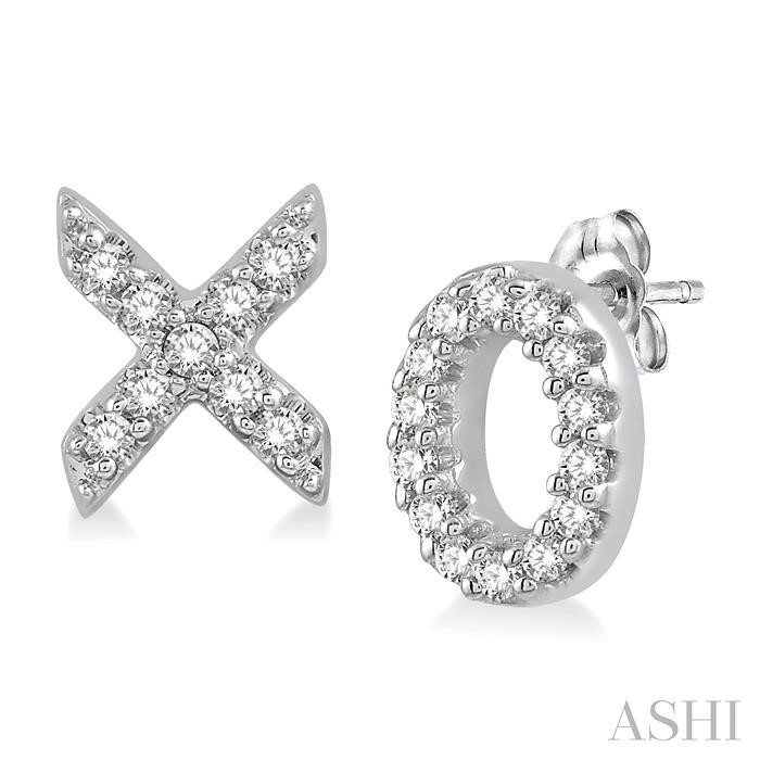 X & O PETITE DIAMOND FASHION EARRINGS