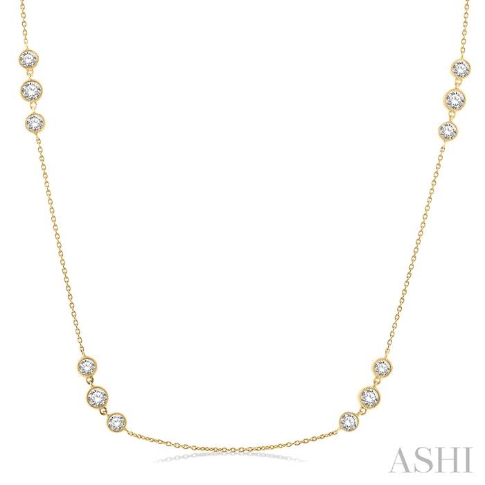 THREE STONE DIAMOND STATION NECKLACE