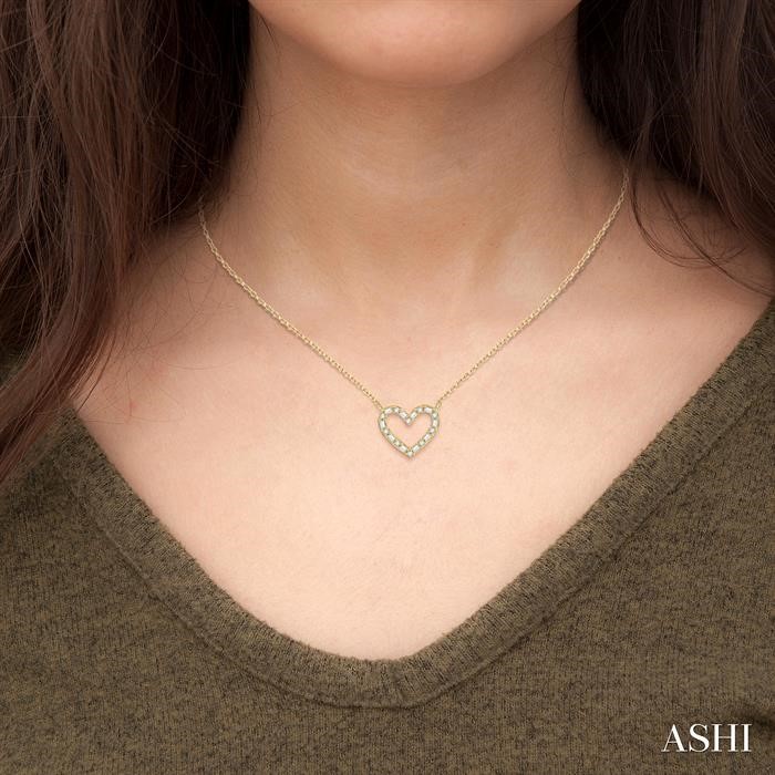 Heart Shape Baguette Diamond Pendant-4