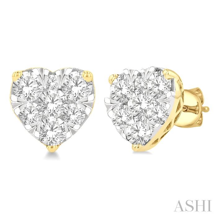 HEART SHAPE LOVEBRIGHT ESSENTIAL DIAMOND STUD EARRINGS