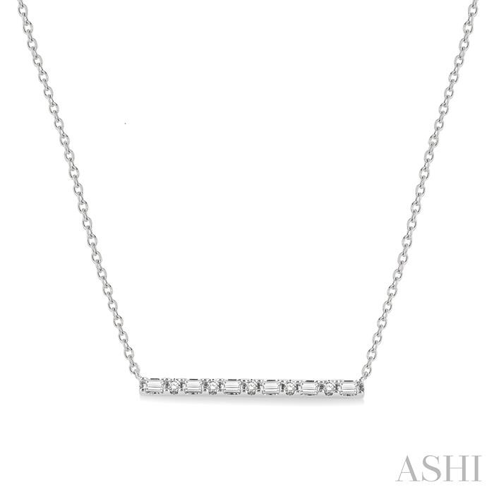 BAR PETITE DIAMOND FASHION NECKLACE