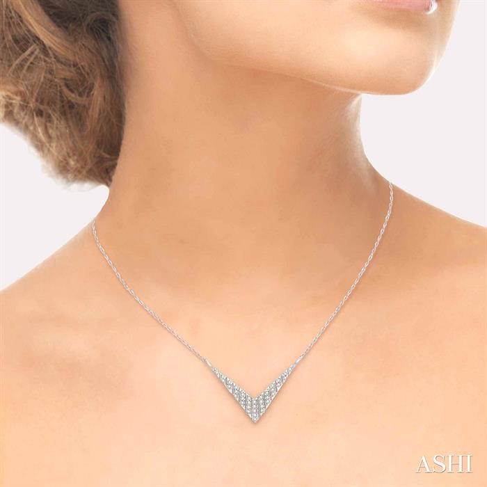Chevron Diamond Fashion Necklace-4
