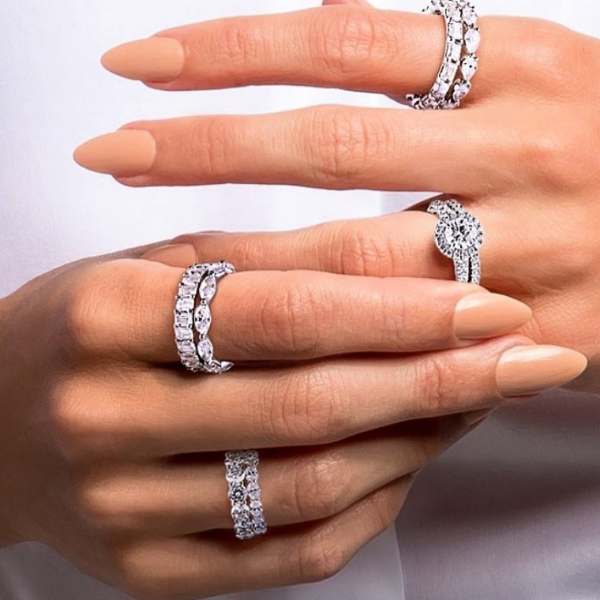 Shop Diamond Rings